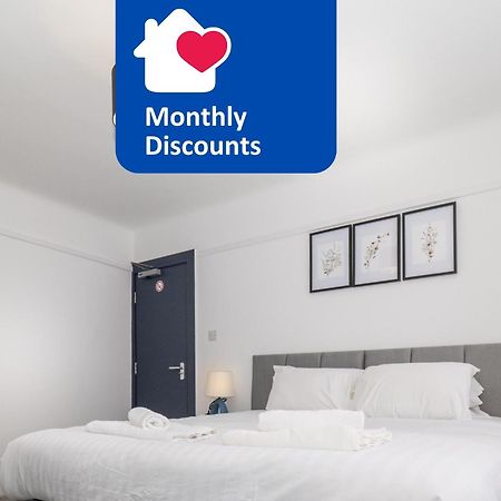 3Br Haven Retreat In Wallasey With Free Street Parking Екстер'єр фото